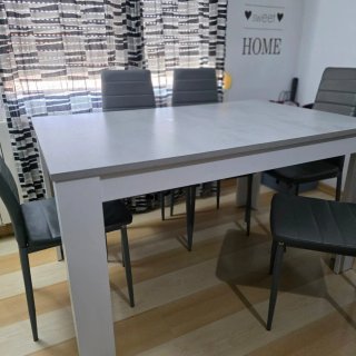 Mesa Comedor Extensible Gris y Blanca