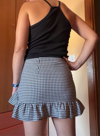 Falda cuadros vichy con volantes