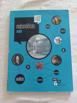 Dos libros de texto 2o bachillerato matematicas.