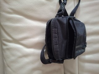 Mochila cruzada Nike negra