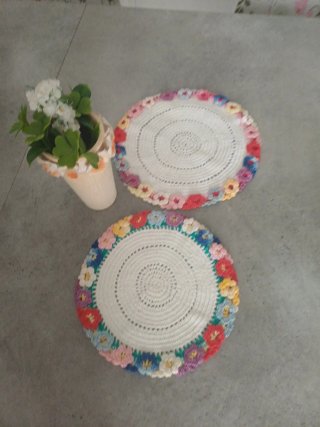 2 Tapetes Crochet Florales Hechos a Mano
