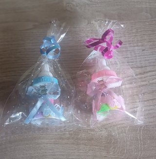 OBSEQUIOS PERSONALIZADOS (IMANES, BIBERONES, ETC)