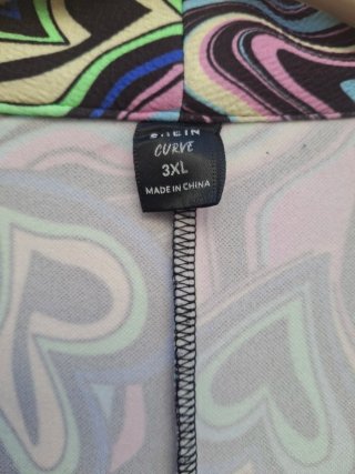 Chaqueta T 3XL. Nueva. Medidas en descripción