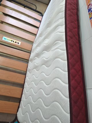 Cama plegable pequeña