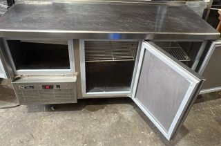 Mesa Frigorífica 3 Puertas 150cm