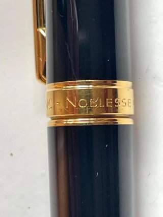 2 Bolígraf Montblanc Meisterstuck y Noblesse