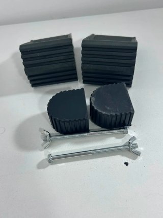 2 cuñas y 2 tornillos para escaleras