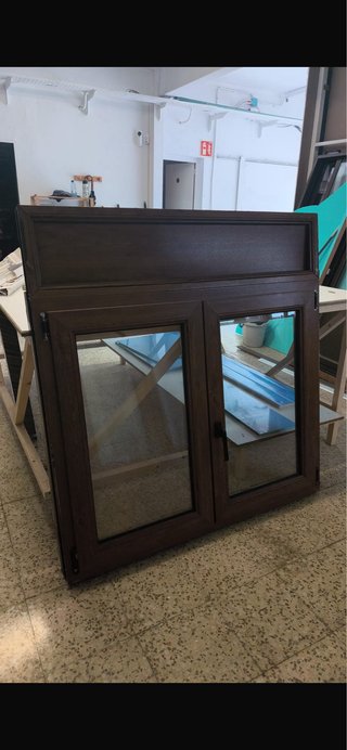 Ventana PVC efecto madera