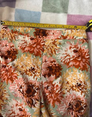 Pantalón palazzo floral Sfera