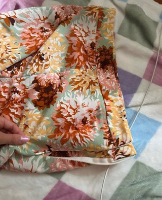 Pantalón palazzo floral Sfera