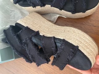 Cuñas negras mujer talla 37