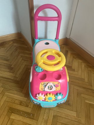 Correpasillos bebé con manillar y volante