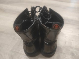 Botas militares negras