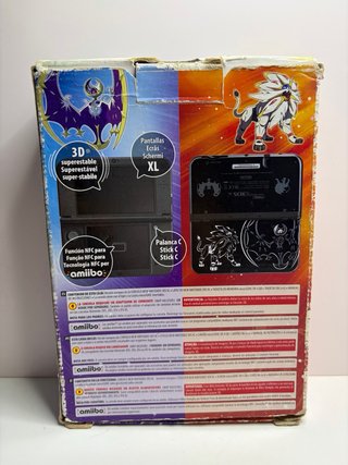 New Nintendo 3DS XL Solgaleo & Lunala