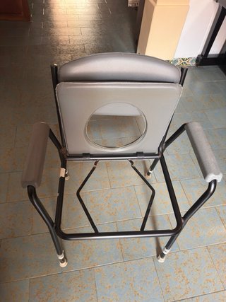 Silla WC Portátil con Cubeta