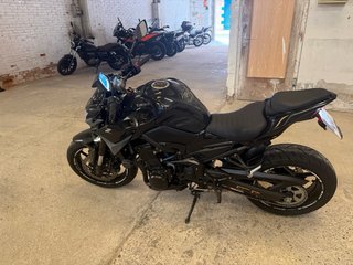 Kawasaki Z900 A2 2024 Negra 17320km
