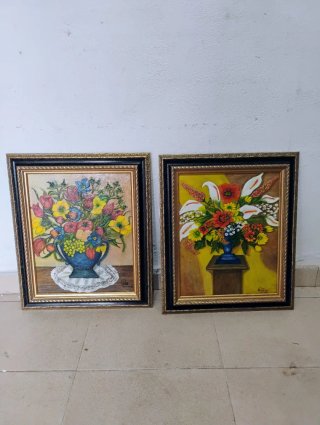 Pareja de cuadros antiguos de flores
