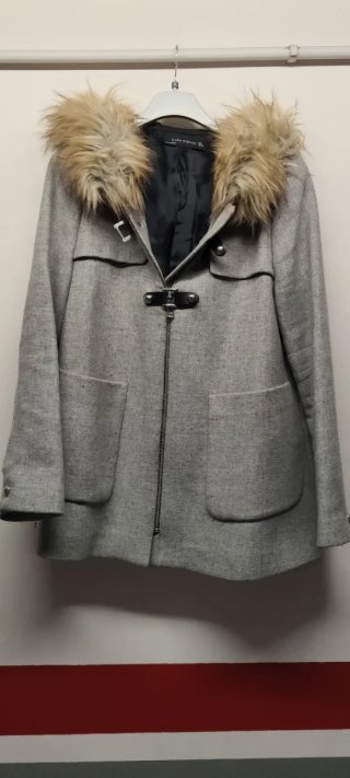 Abrigo Zara gris talla L