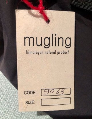 Mochila negra antirrobo Mugling