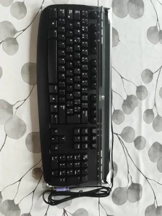 Teclado Logitech Negro