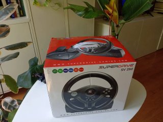 Volante SuperDrive SV 250 con Pedales