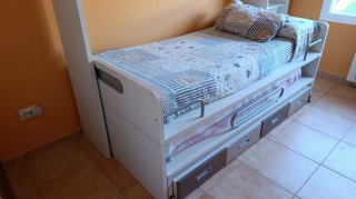 Mueble juvenil cama nido y armario.
