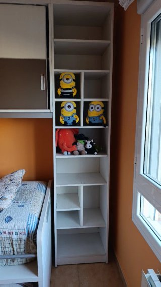 Mueble juvenil cama nido y armario.