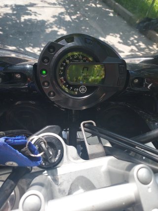 Yamaha FZ6 Naked Negra