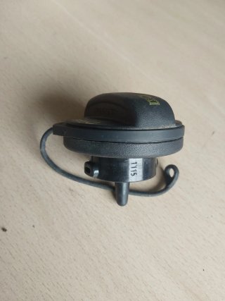 Tapón depósito Audi A6 2015