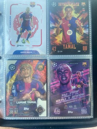 Lamine Yamal y Andrés Iniesta - Cromos FC Barcelon
