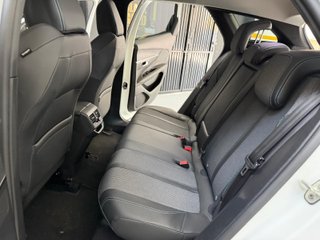 Peugeot 3008 1.5 BlueHDi 96kW (130CV) S&S Allure EAT8