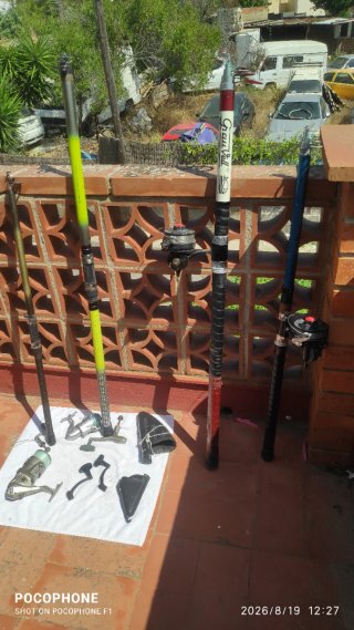 Cañas de pescar con carrete