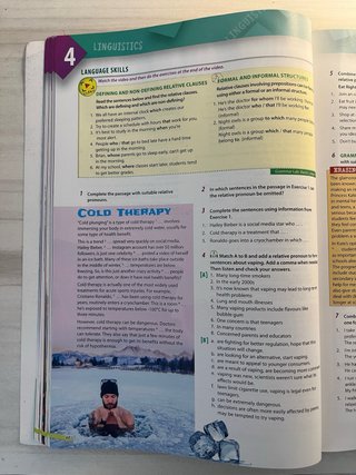 Libro de texto de Inglés de 2do de BACHI