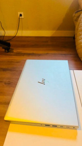 HP Elitebook 640 G10 - 16GB RAM - 256GB SSD