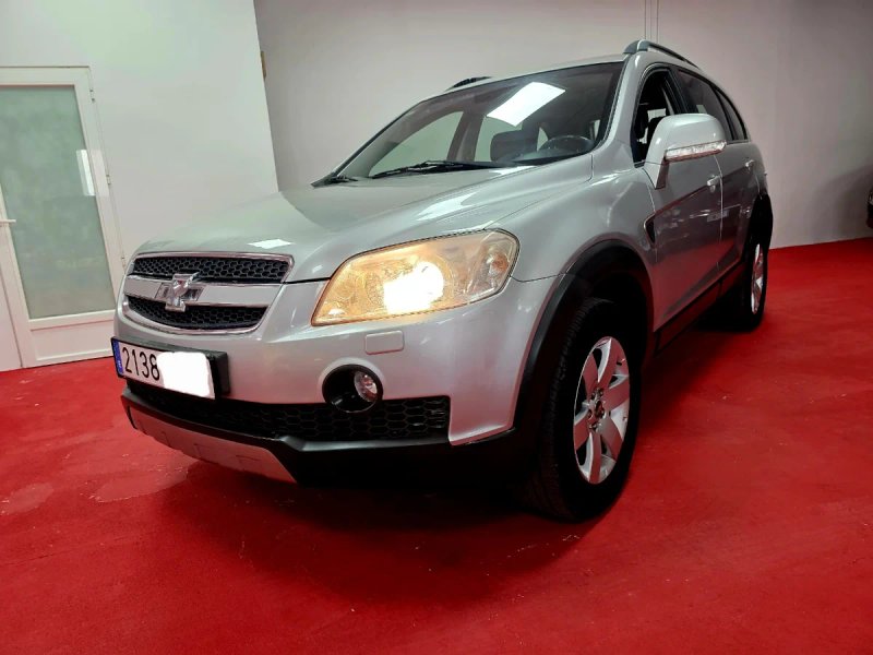 Chevrolet Captiva 2008 - foto 1