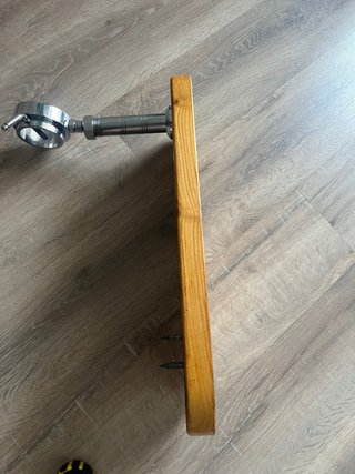 Jamonero basculante acero inox y roble