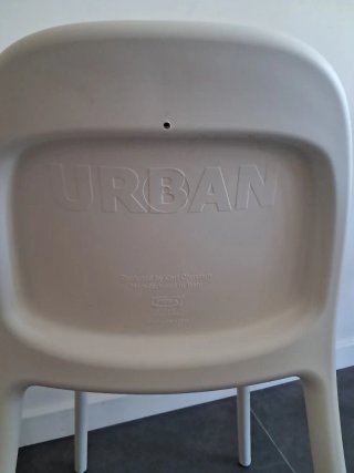 Banquetas altas blancas Ikea (2 unidades)