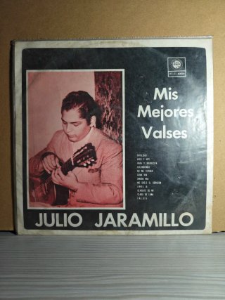 8 LP Julio Jaramillo