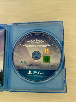 Horizon Zero Dawn Complete Edition PS4