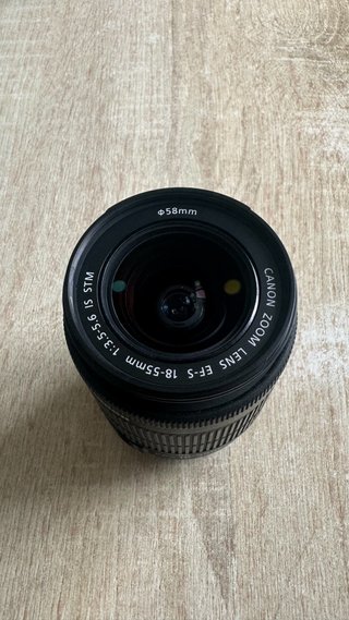 Canon EOS 700D, Lente 18-55, sd 32 gb, accesorios