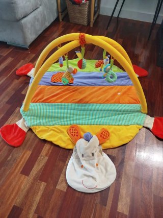 Manta de juego para bebé con arcos