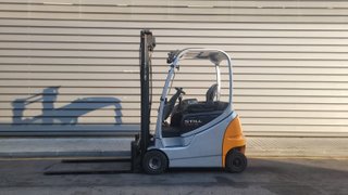 Carretilla elevadora STILL eléctrica ref.3225