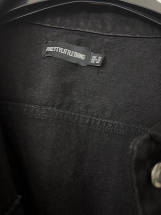 Chaqueta vaquera corta negra