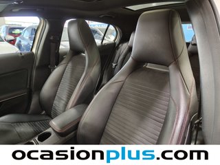 Mercedes-Benz GLA 200 d AMG Line 100 kW (136 CV)
