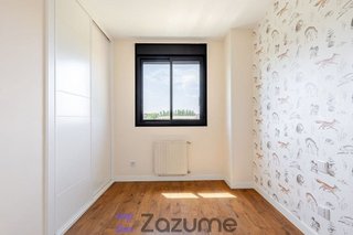 Piso en alquiler en Pueblo Nuevo en Madrid