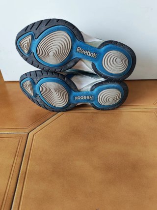 Zapatillas Reebok Blancas y Azules