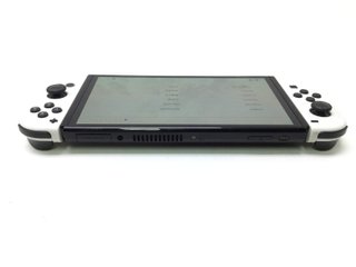 E1201269-0 NINTENDO SWITCH OLED