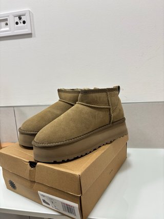 Botas UGG Beige/Marrón Plataforma