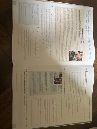 Libro francés Echanges 2 Exercices. Como nuevo.