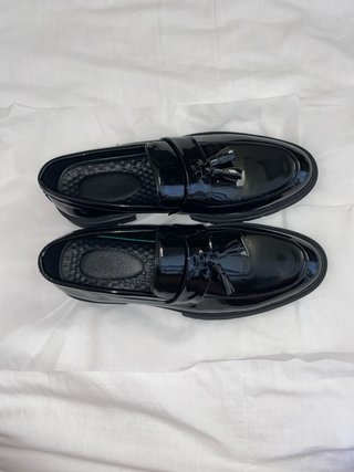 Mocasines de charol negros para hombre